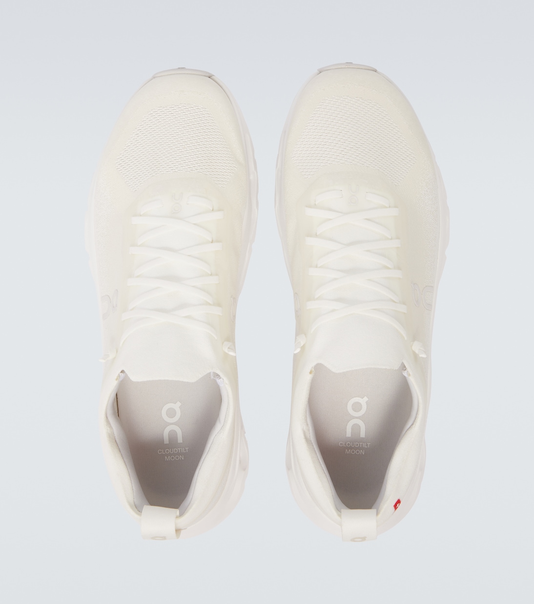 Cloudtilt Moon running shoes | On