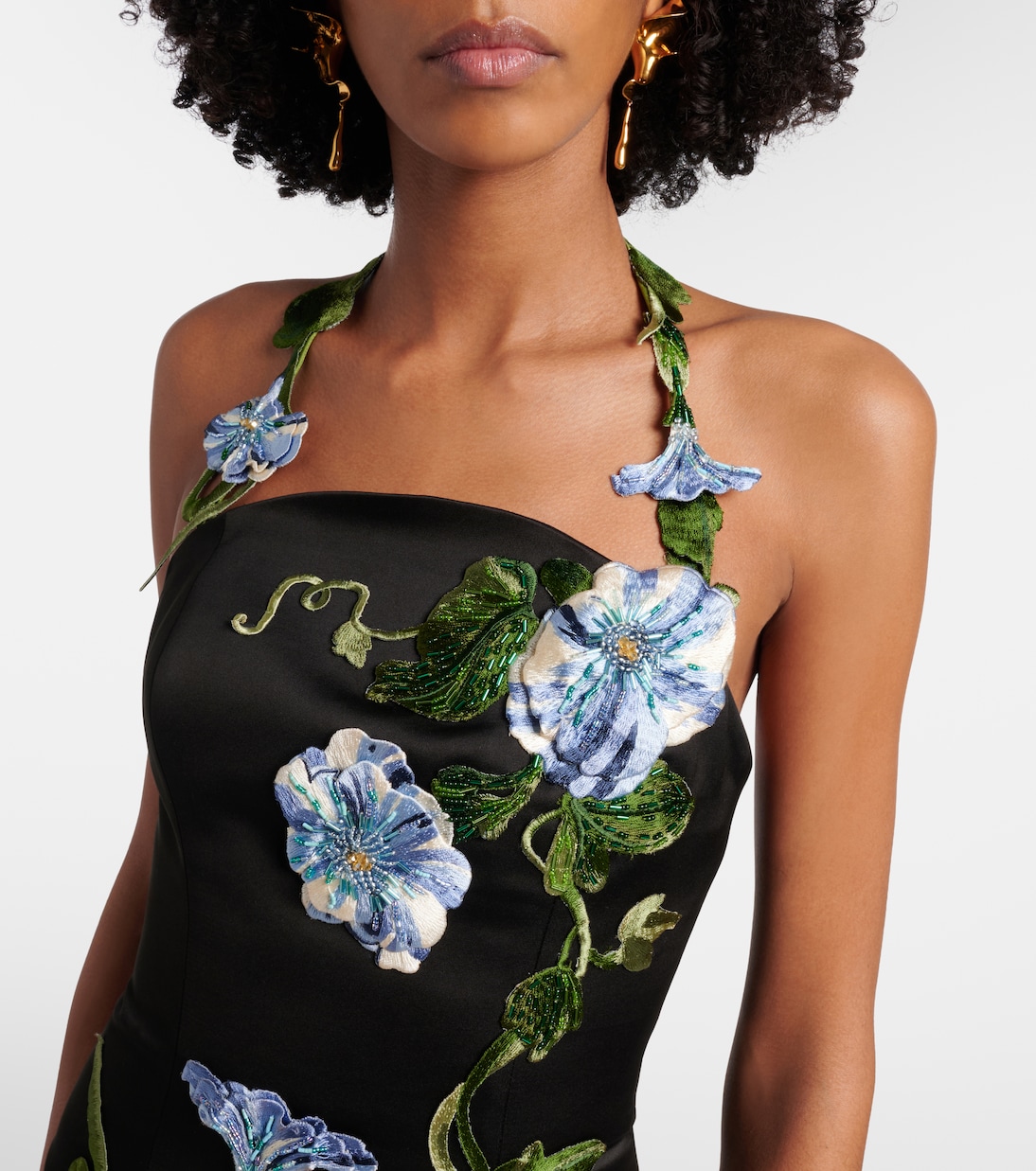 Abito lungo con applicazioni floreali | Leo Lin