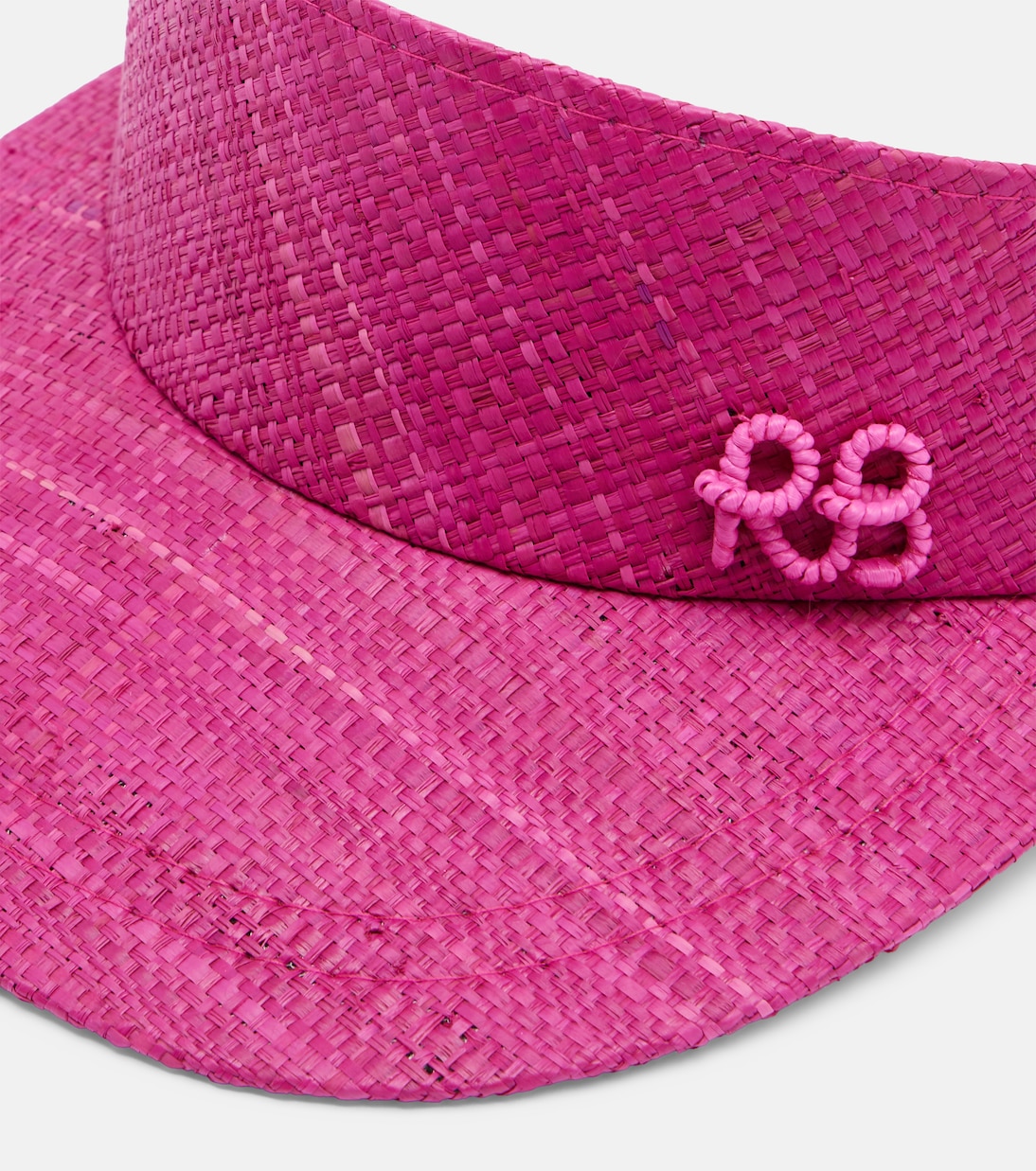 Visera de paja con logo | Ruslan Baginskiy