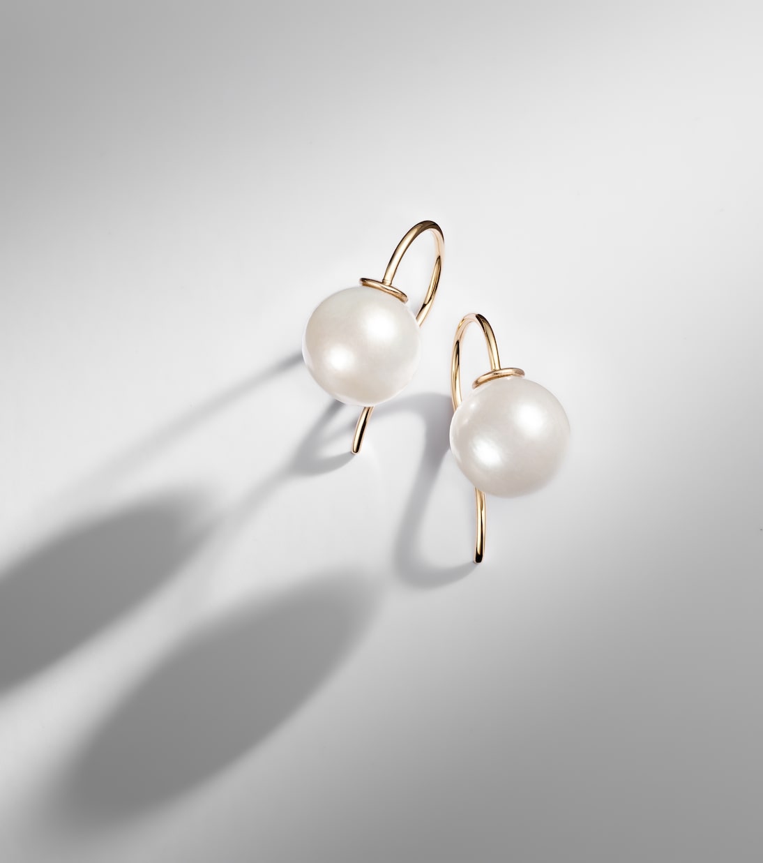 Essential 14kt gold earrings with pearls | Stone and Strand