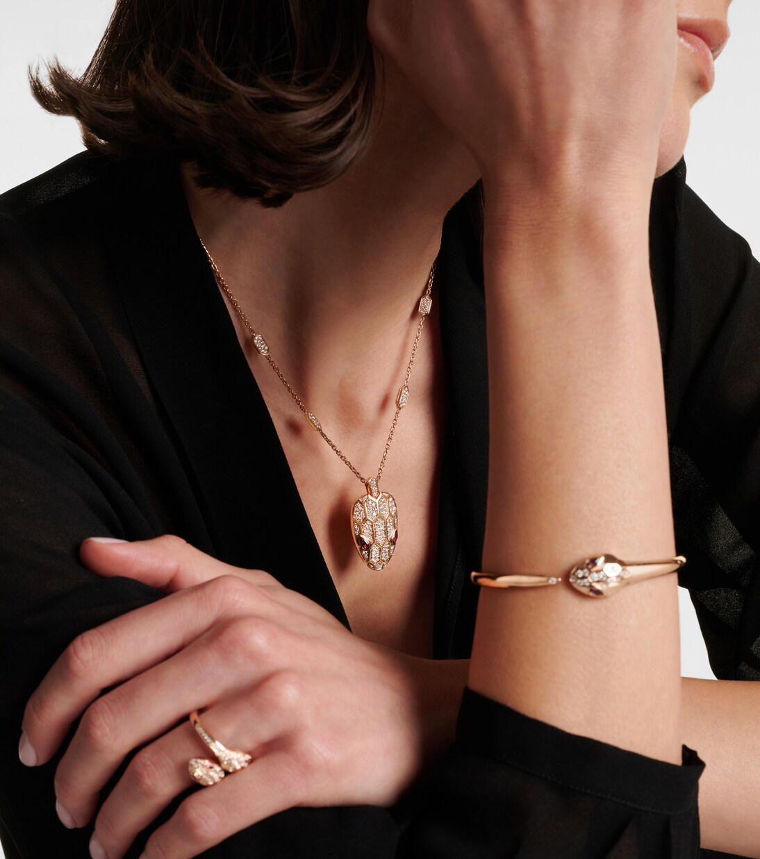 Serpenti Seduttori 18kt rose gold pendant necklace with diamonds and rubellites | Bvlgari
