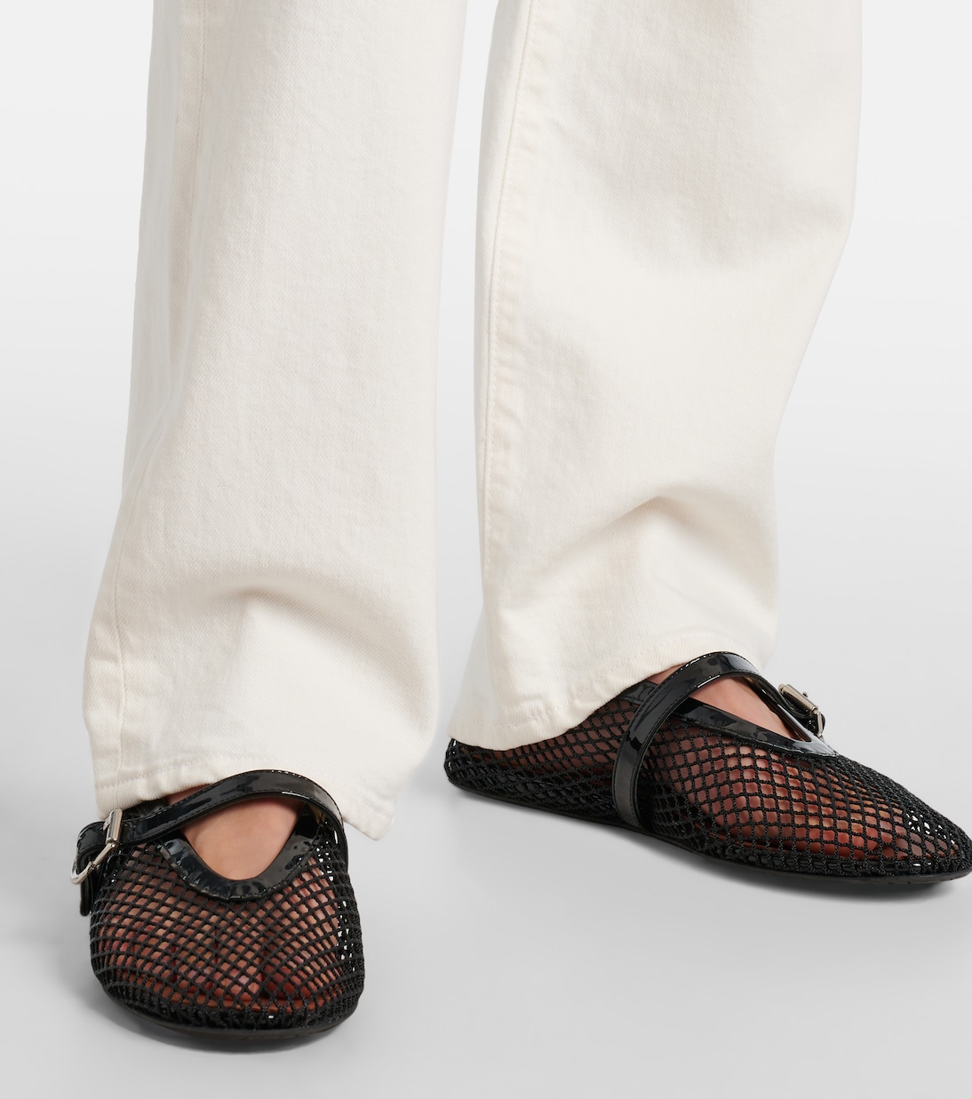 High-Rise Straight Jeans London | Slvrlake