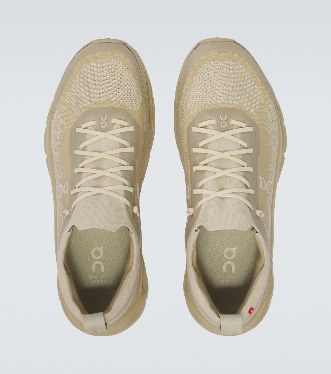 x Zendaya Cloudtilt Moon running shoes | On