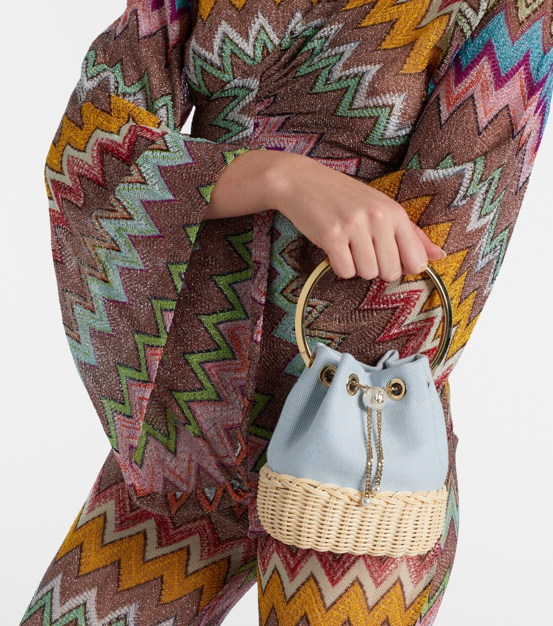 Sac seau Bon Bon Small en toile et osier | Jimmy Choo