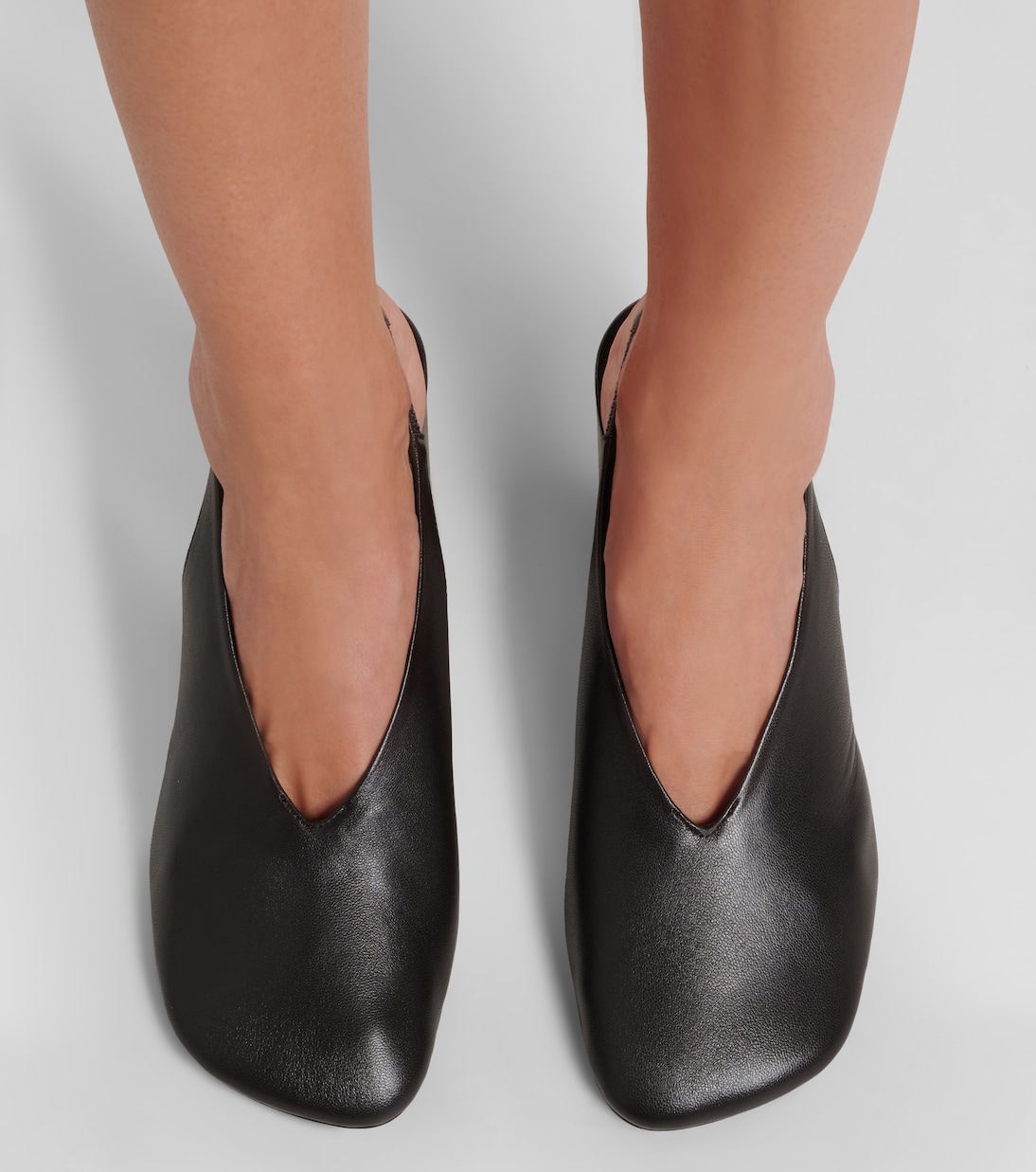 Glove leather slingback pumps | Lemaire