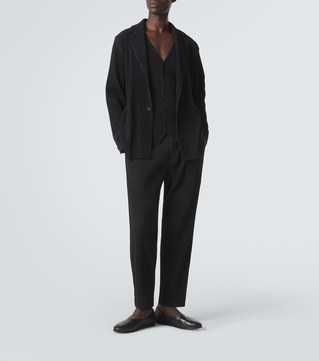 سترة جيليه بطيات بليسيه Basics | Homme Plissé Issey Miyake