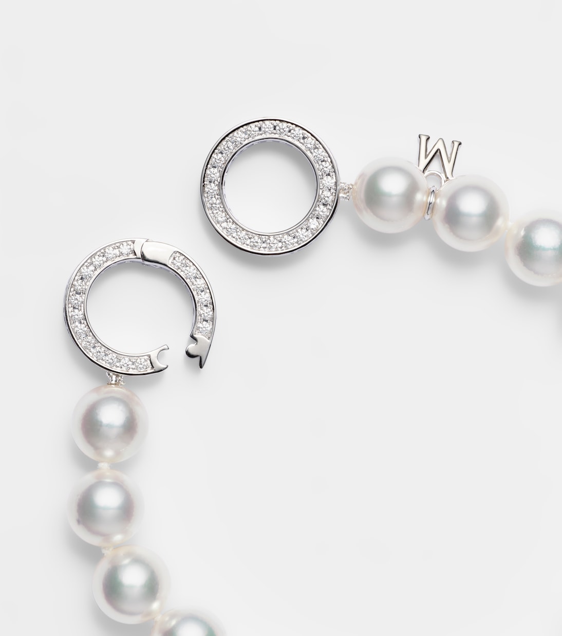 Bracelet en or 18 blanc ct, saphirs et perles | Mikimoto
