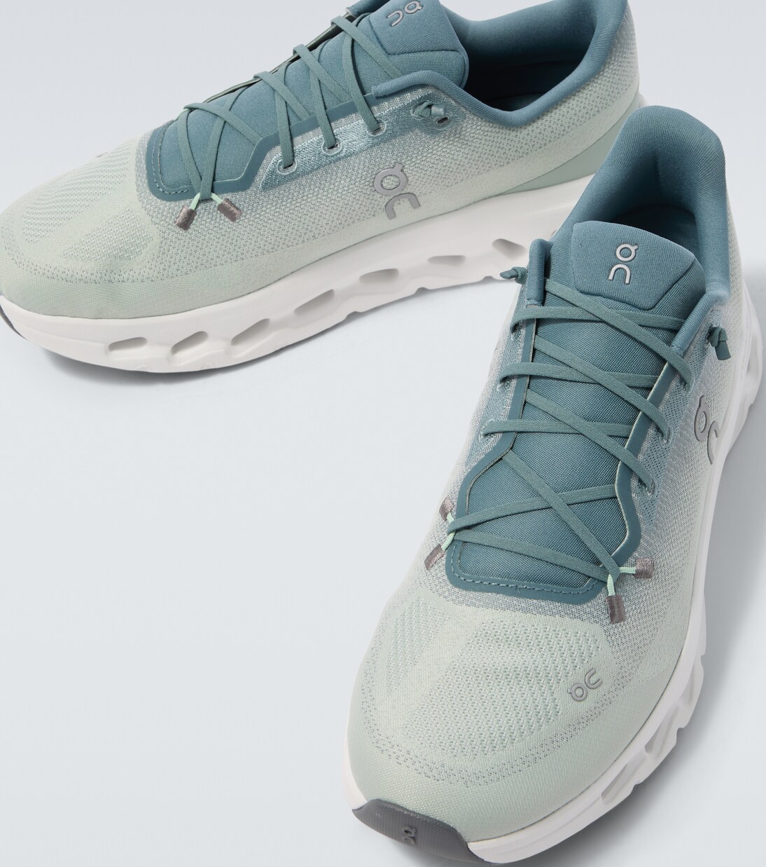 Cloudtilt running shoes | On