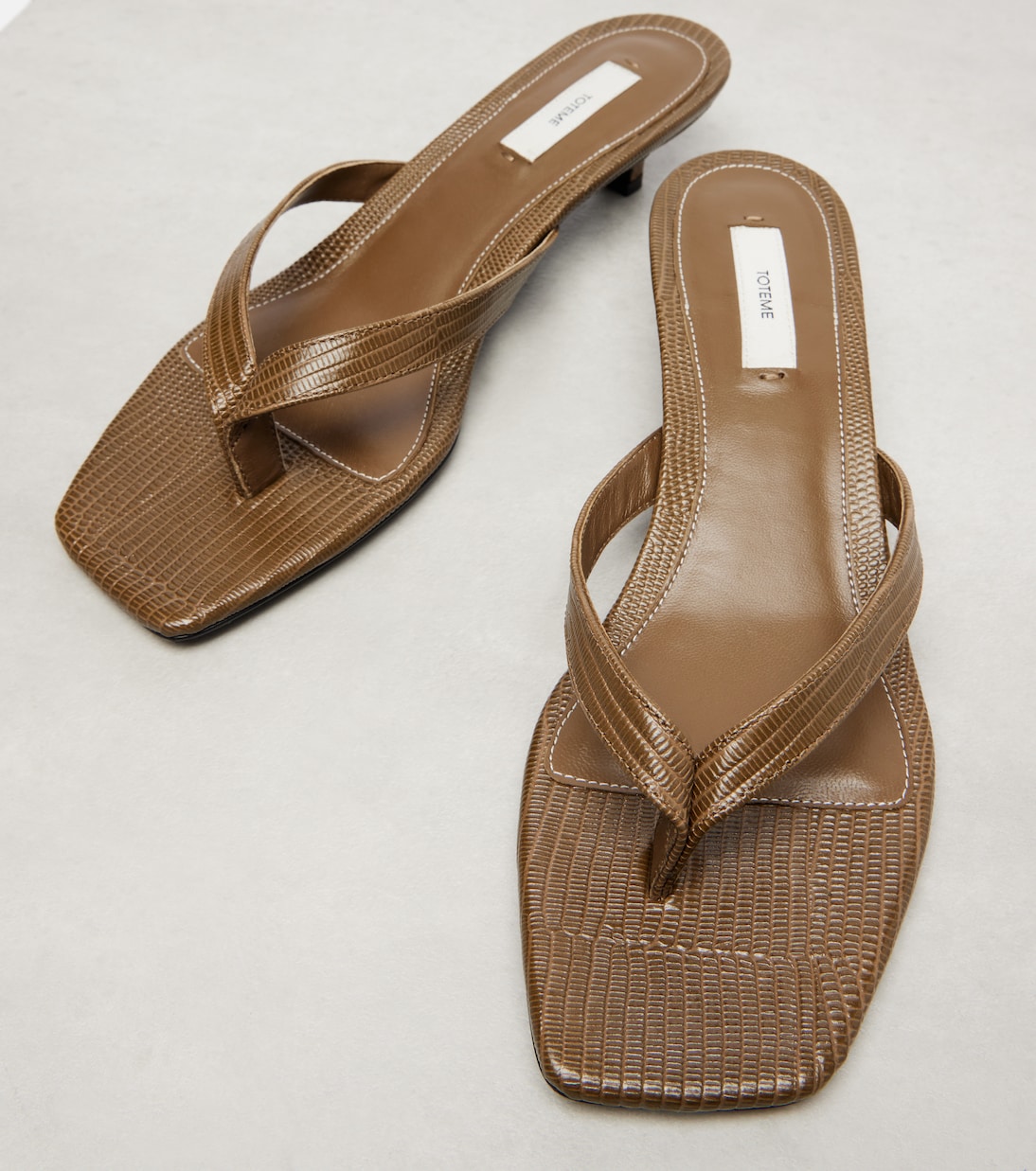 Leather thong sandals | Toteme