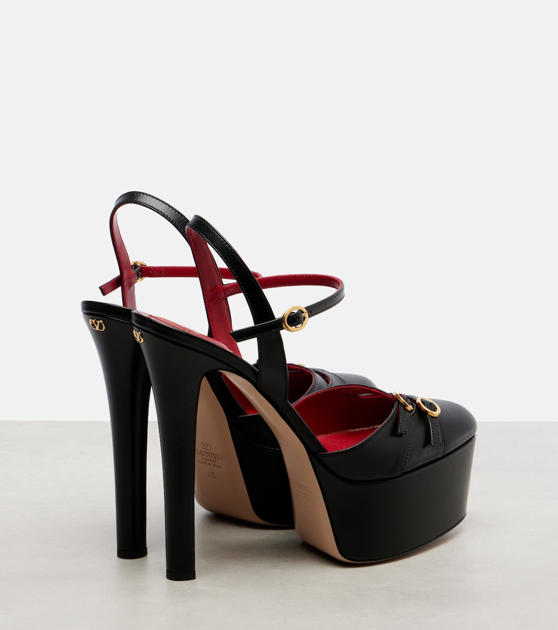 Crasher 145 leather platform pumps | Valentino Garavani