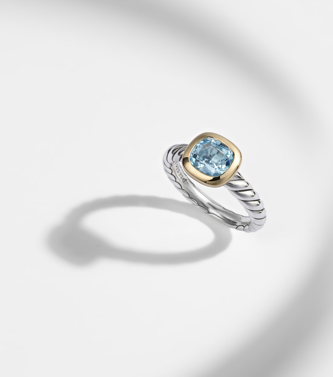 Anello DY Mercer® in argento sterling e oro 18kt con topazio | David Yurman