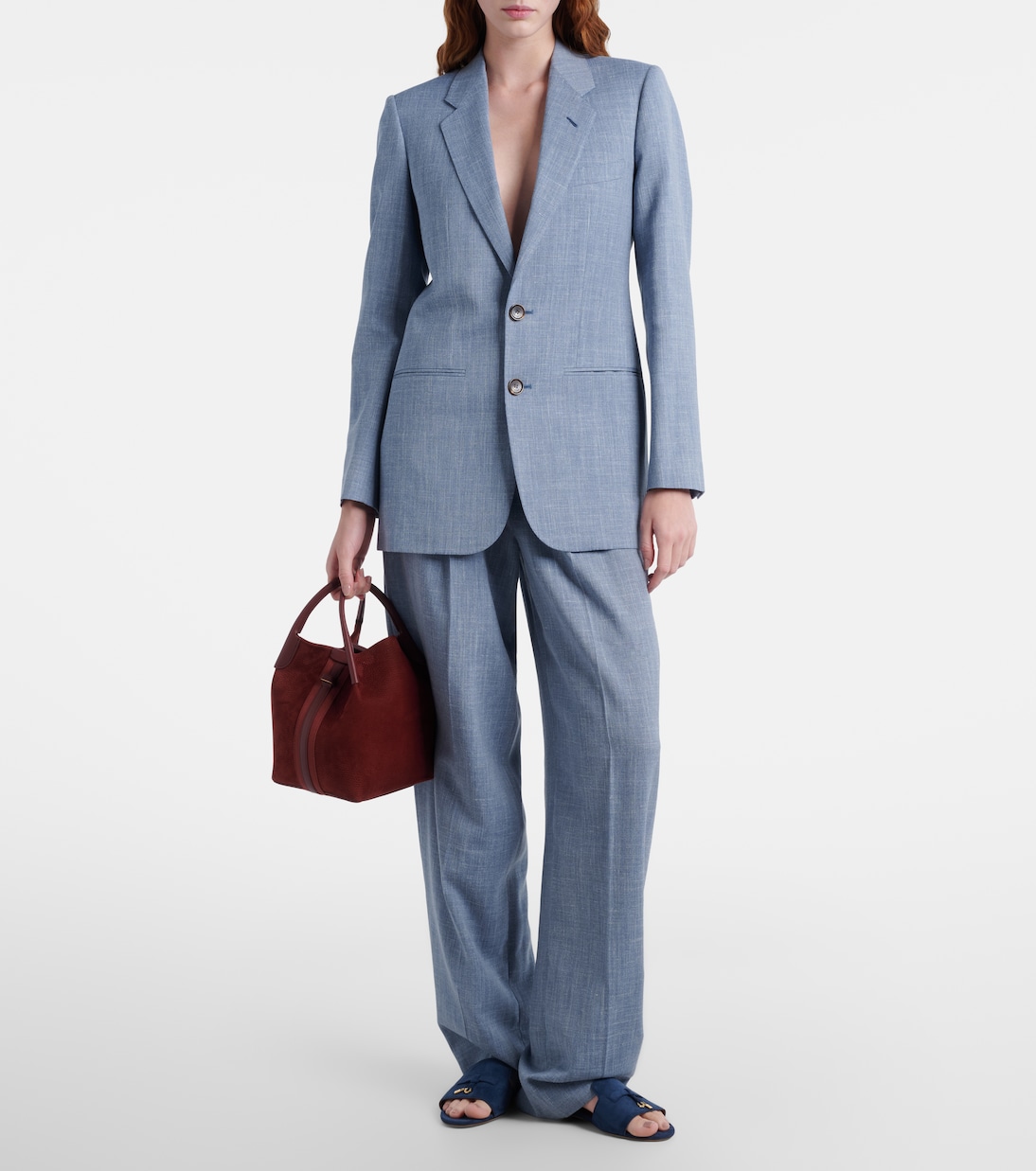 صندل من الجلد السويدي | Loro Piana