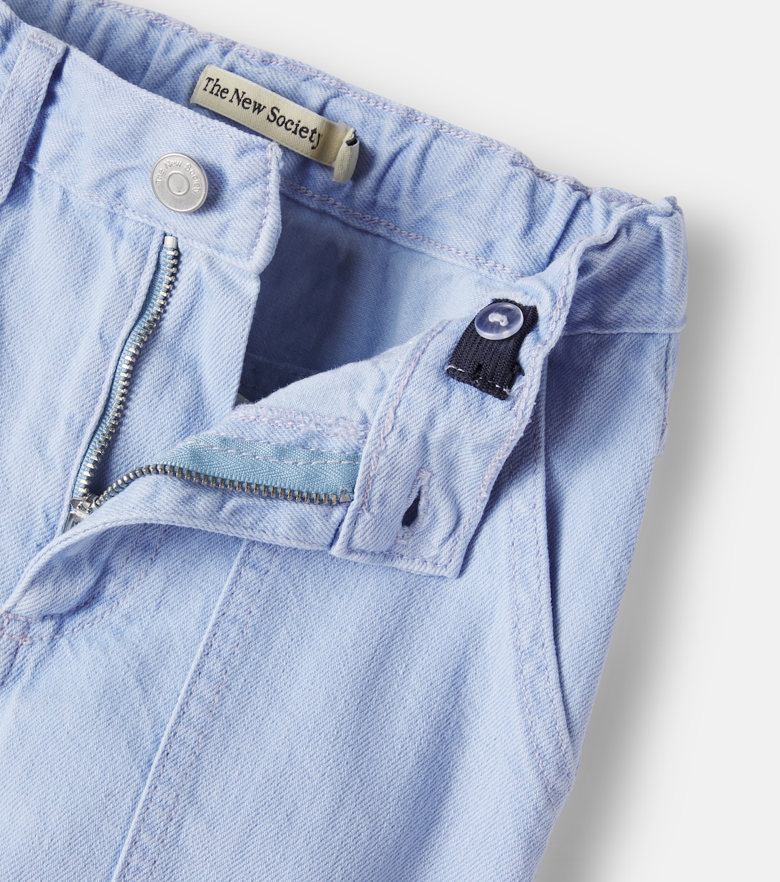 Jean droit Ginger | The New Society