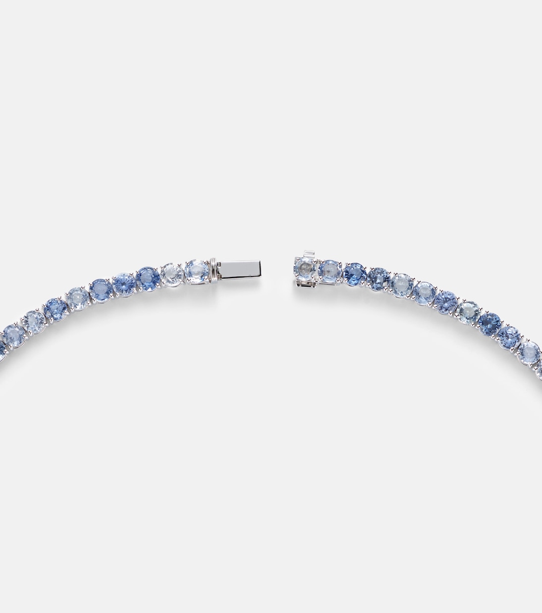 Collier en or blanc 18 ct et saphirs | Bucherer Fine Jewellery