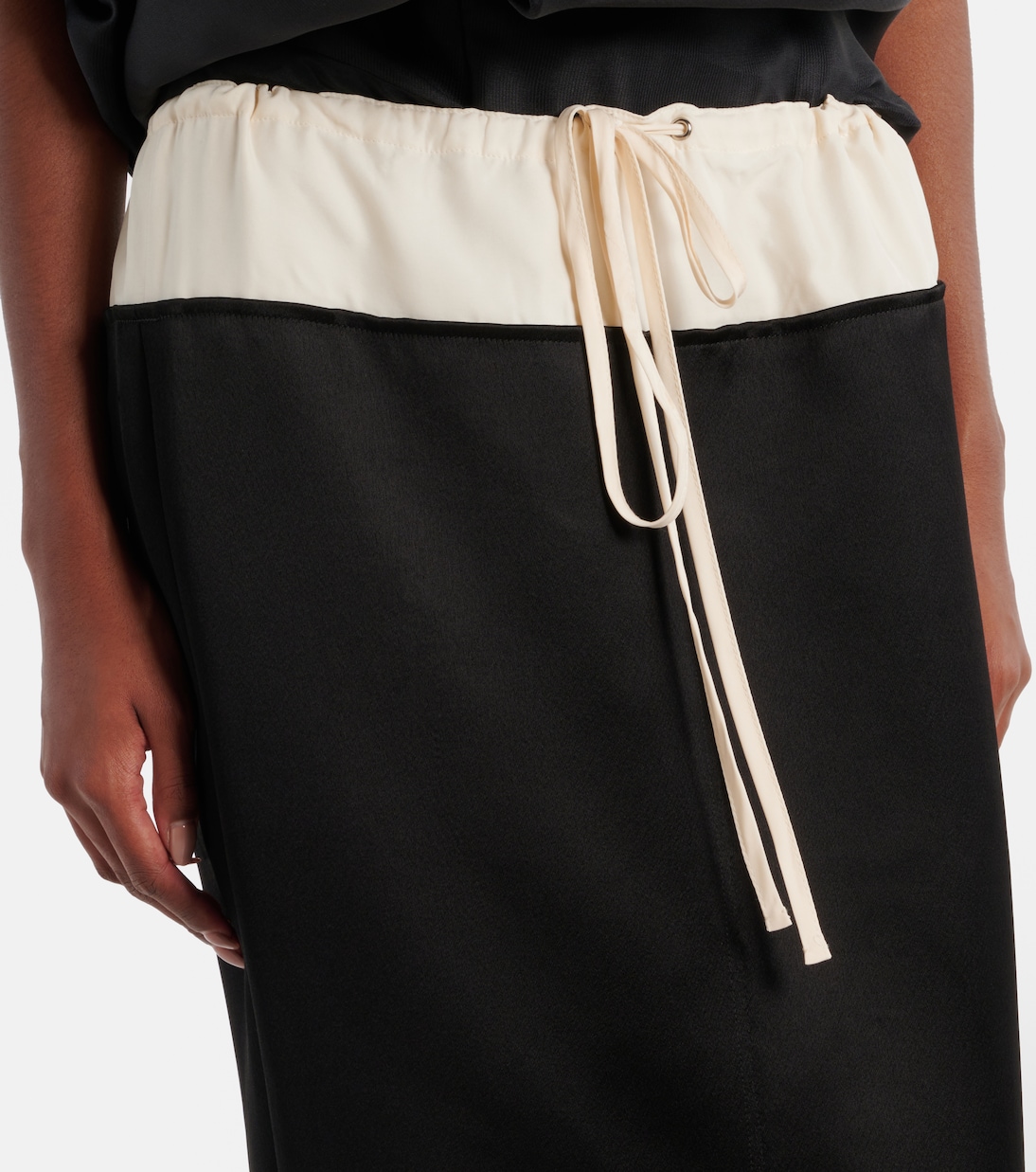 Maxirock Chet aus Satin | Khaite