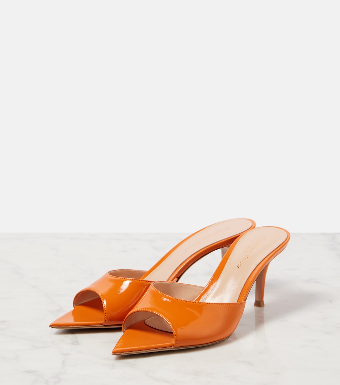 Pantoletten aus Lackleder | Gianvito Rossi