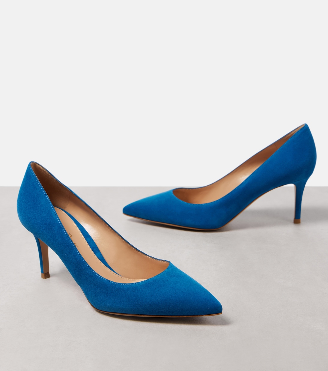 حذاء بكعب من الجلد السويدي Gianvito 70 | Gianvito Rossi