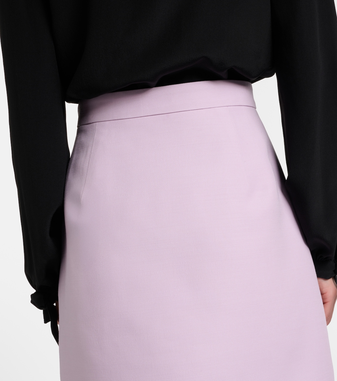 تنورة قصيرة من الـ Crepe Couture | Valentino