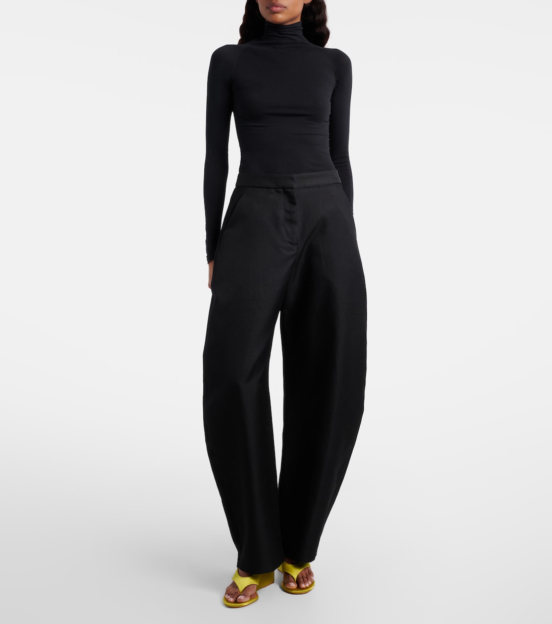 Wedge-Sandalen Cube aus Satin | Alaïa