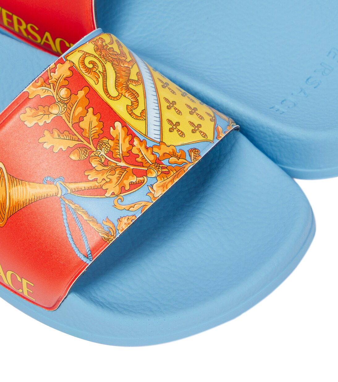 Royal Rebellion printed rubber slides | Versace Kids