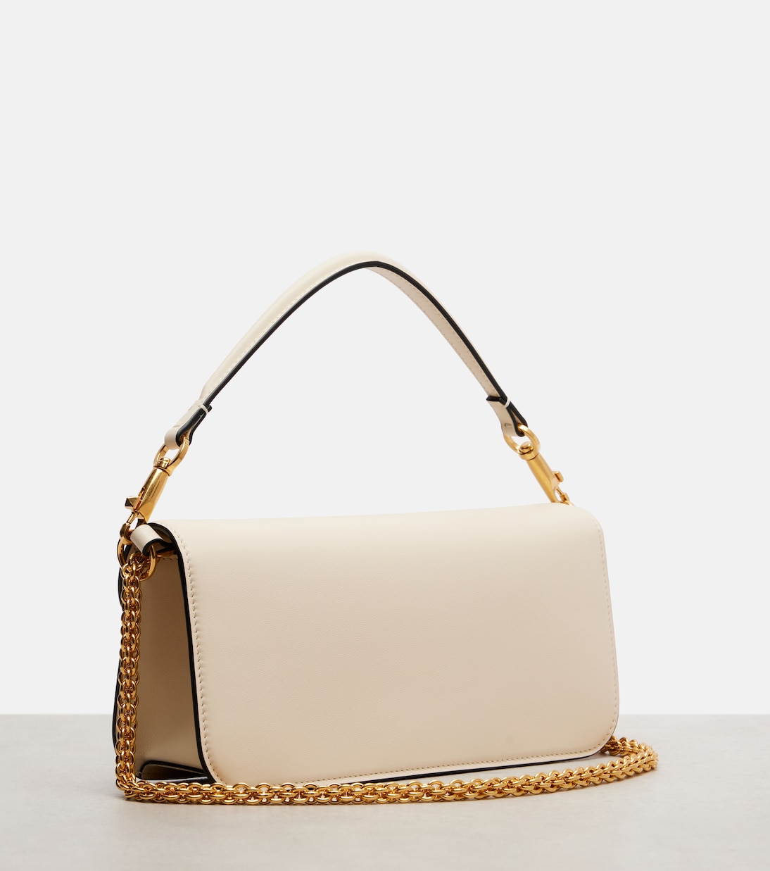 Schultertasche Locò Medium aus Leder | Valentino Garavani