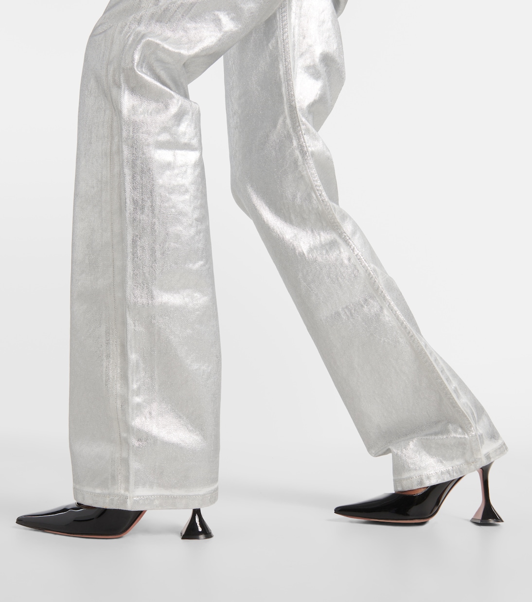 Straight Jeans | Rotate