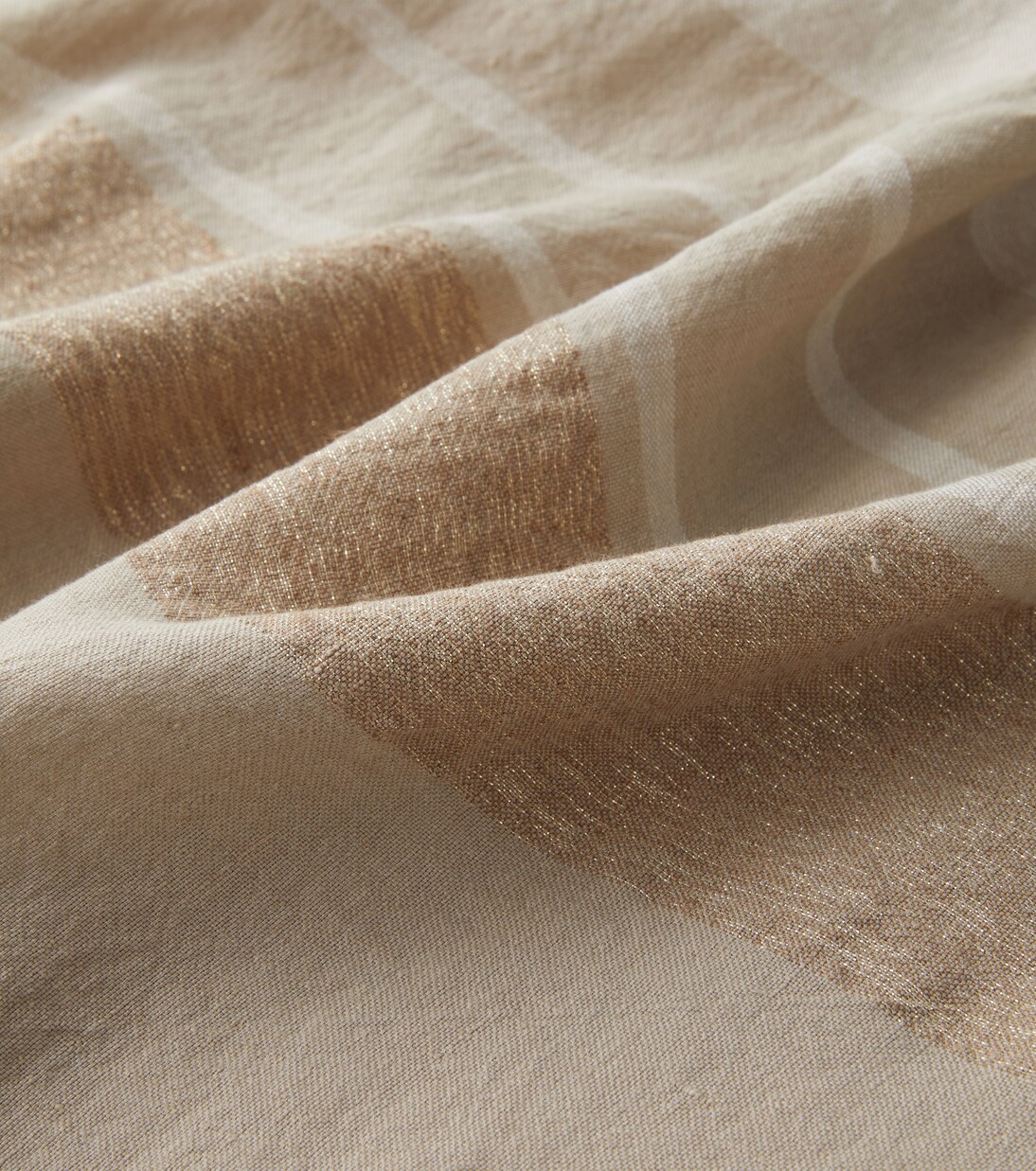 Fringed linen-blend lamé throw | Brunello Cucinelli