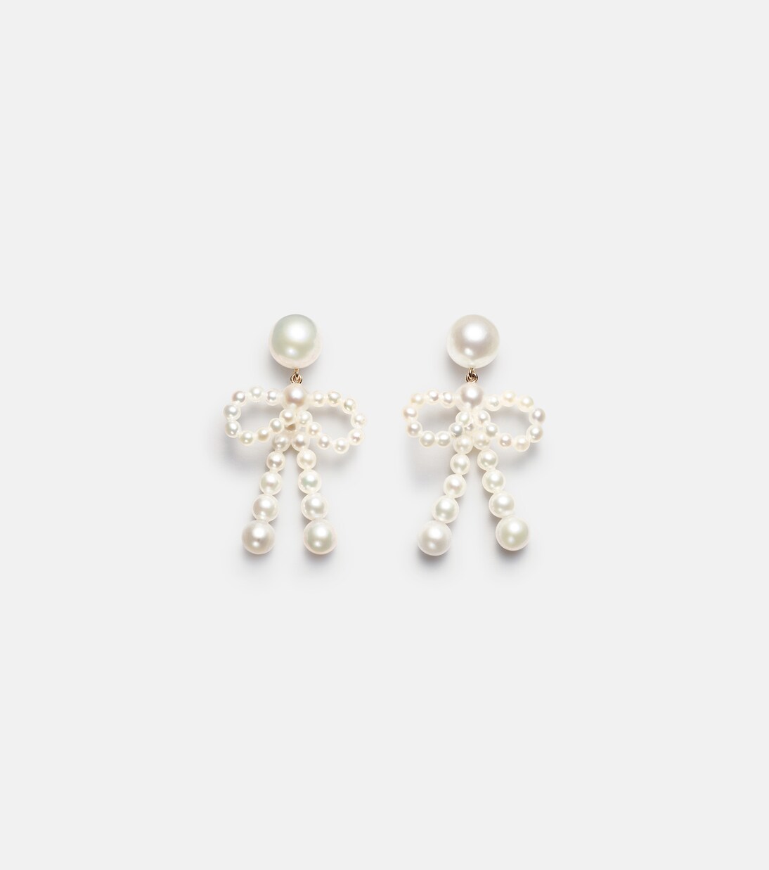 Bow 14kt gold drop earrings with freshwater pearls | Sophie Bille Brahe