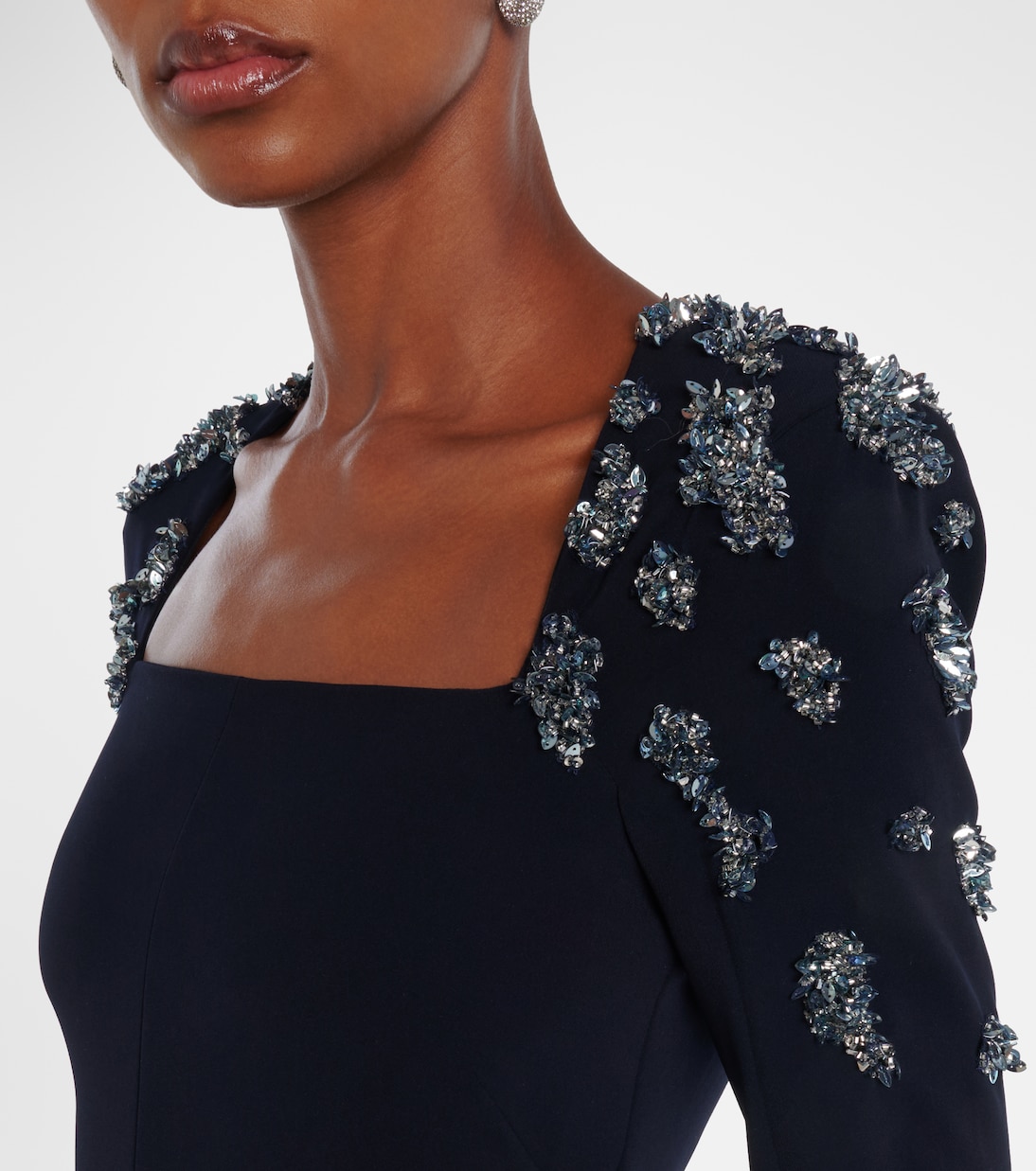 Verzierte Robe  | Marmar Halim