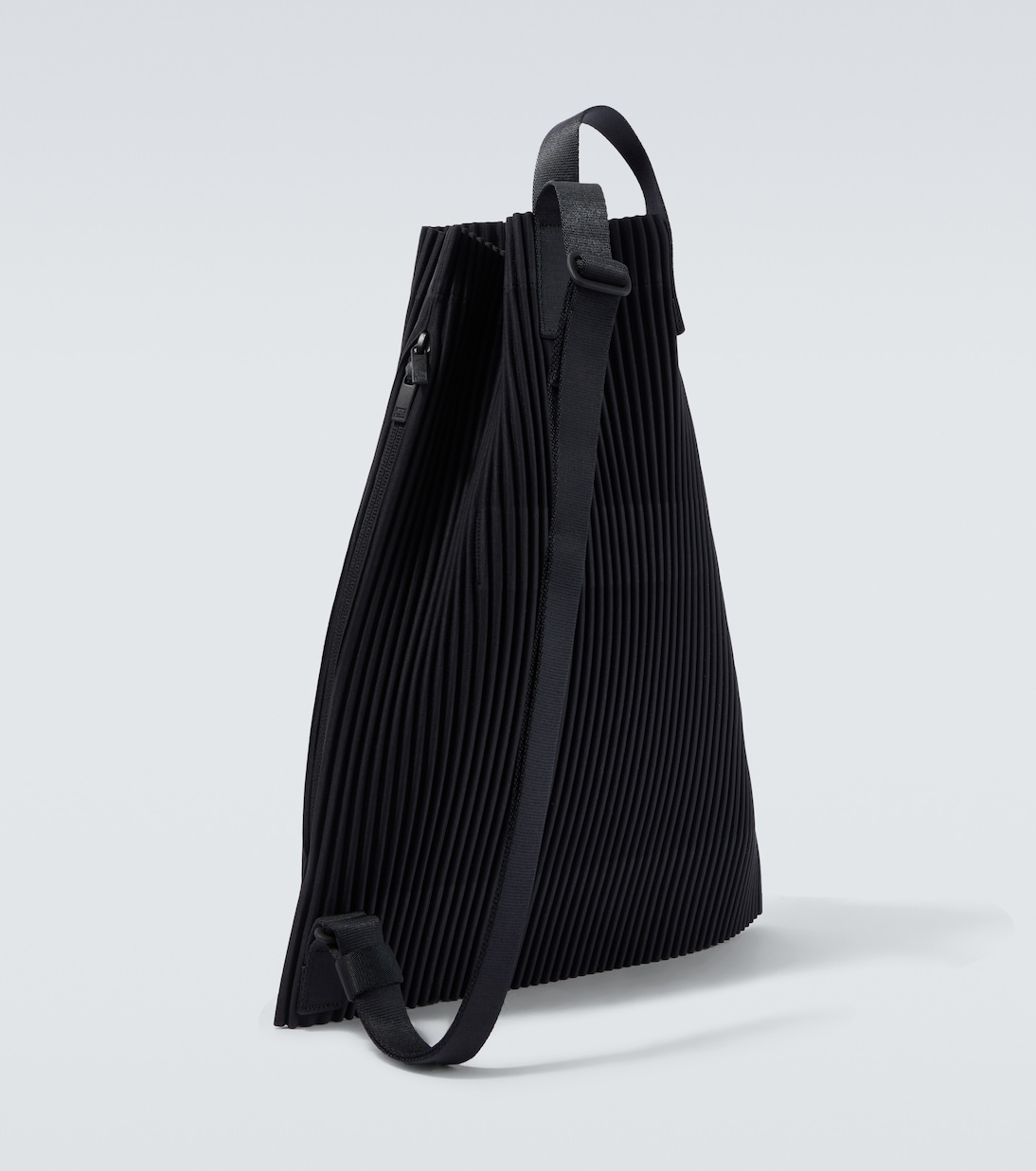 Drawstring Pleats 숄더 백 | Homme Plissé Issey Miyake