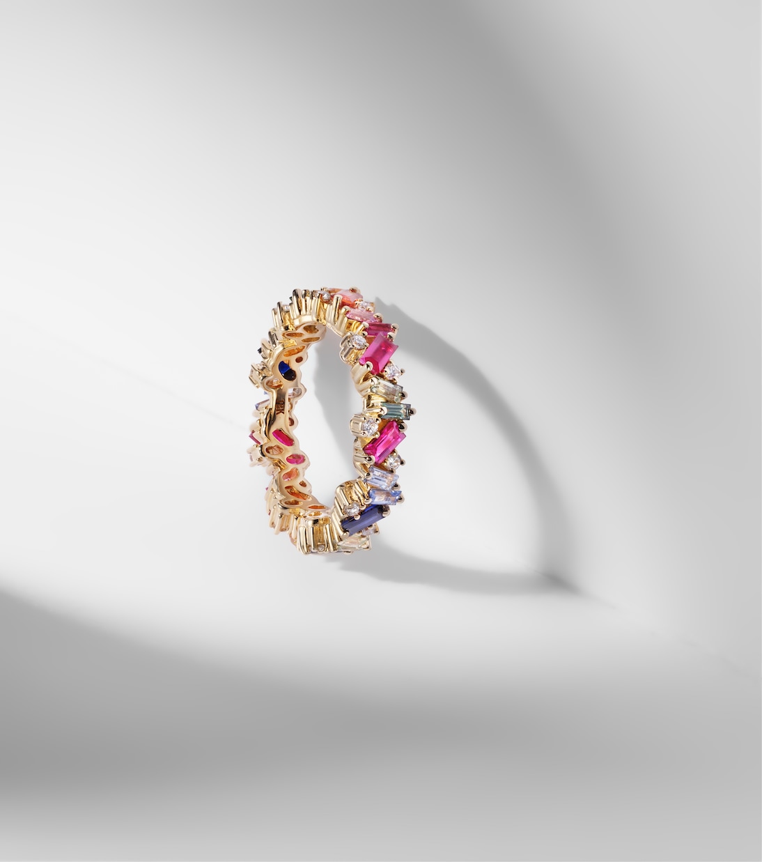 Rainbow Frenzy 18kt gold, diamond and sapphire ring | Suzanne Kalan
