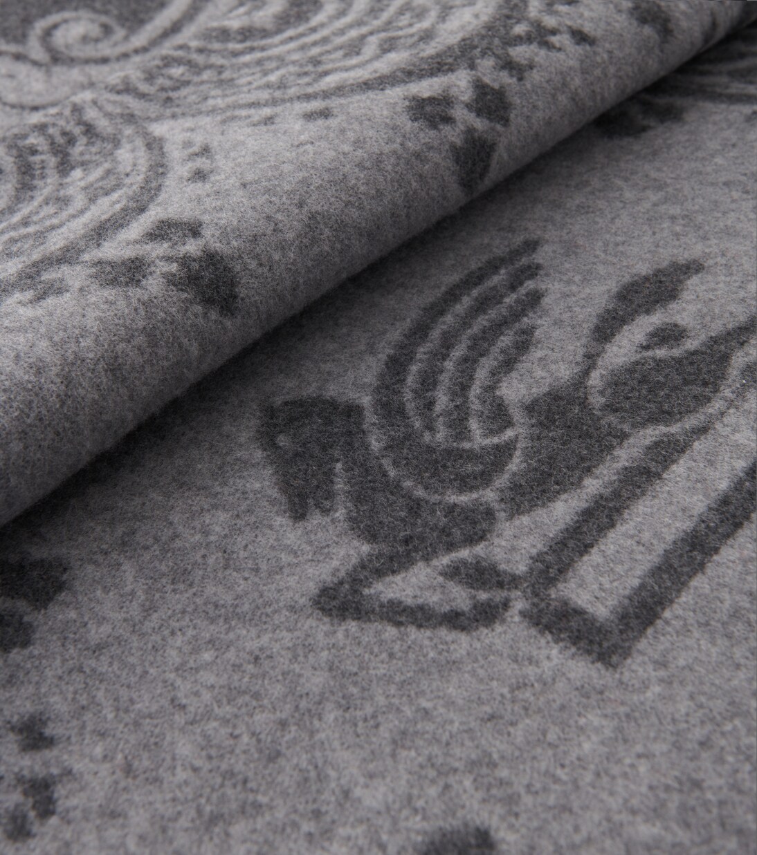 Paisley wool and cashmere blanket  | Etro