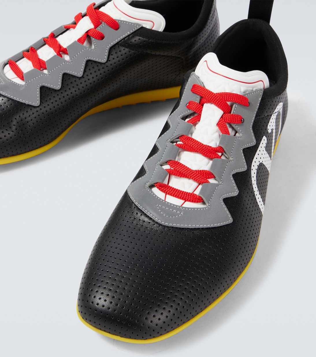 Chromathon VLogo Signature leather sneakers | Valentino Garavani