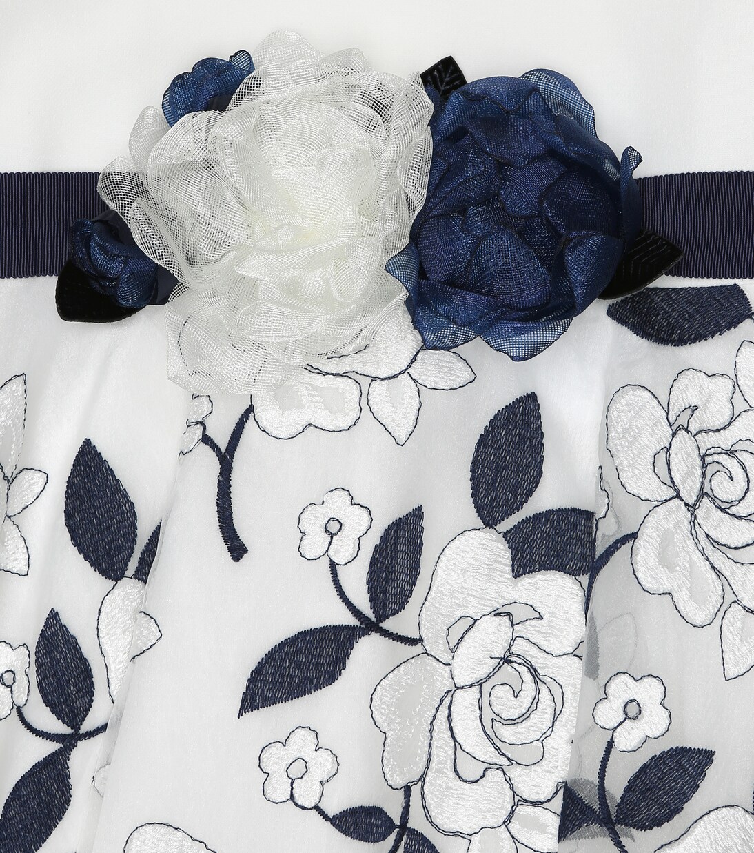 Embroidered tulle dress | Monnalisa