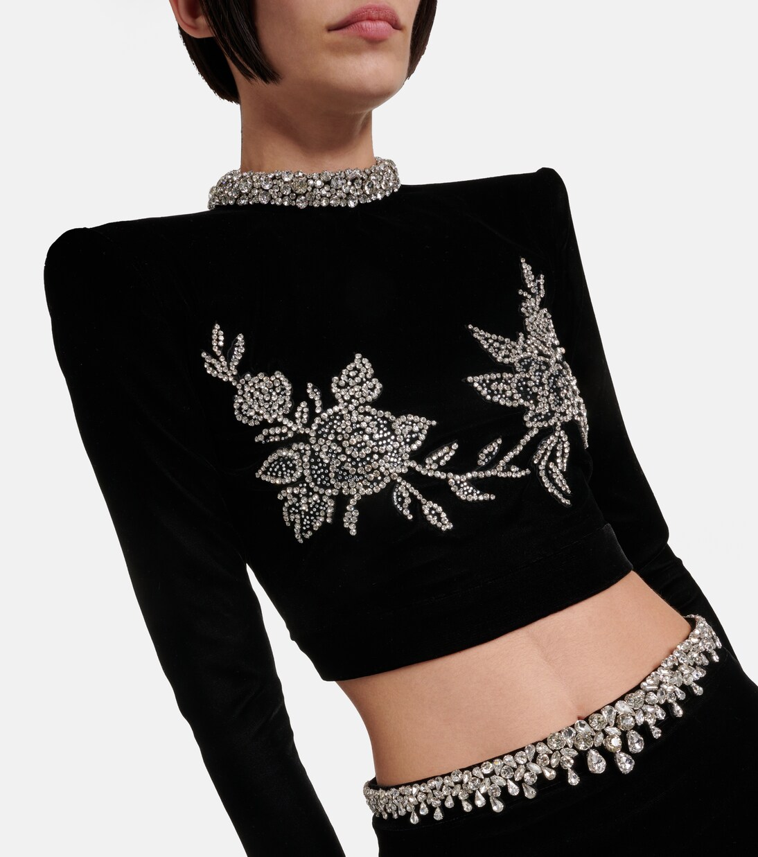 Verziertes Cropped-Top und Maxirock | Miss Sohee