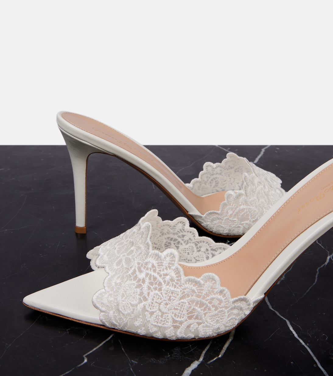Yvonne 85 lace sandals | Gianvito Rossi