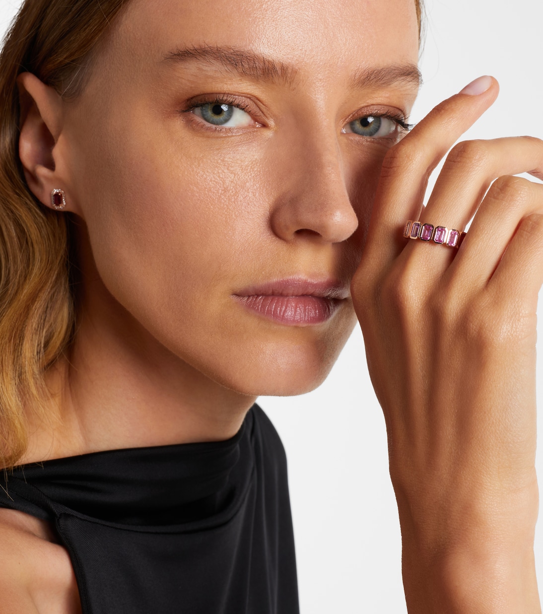 18kt rose gold ring with pink sapphires and diamond | Shay Jewelry