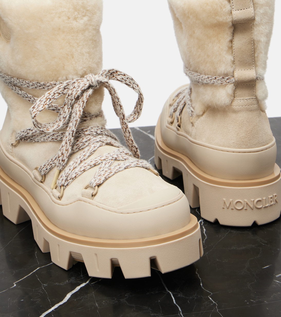 Schneestiefel Peak Aprés aus Veloursleder | Moncler
