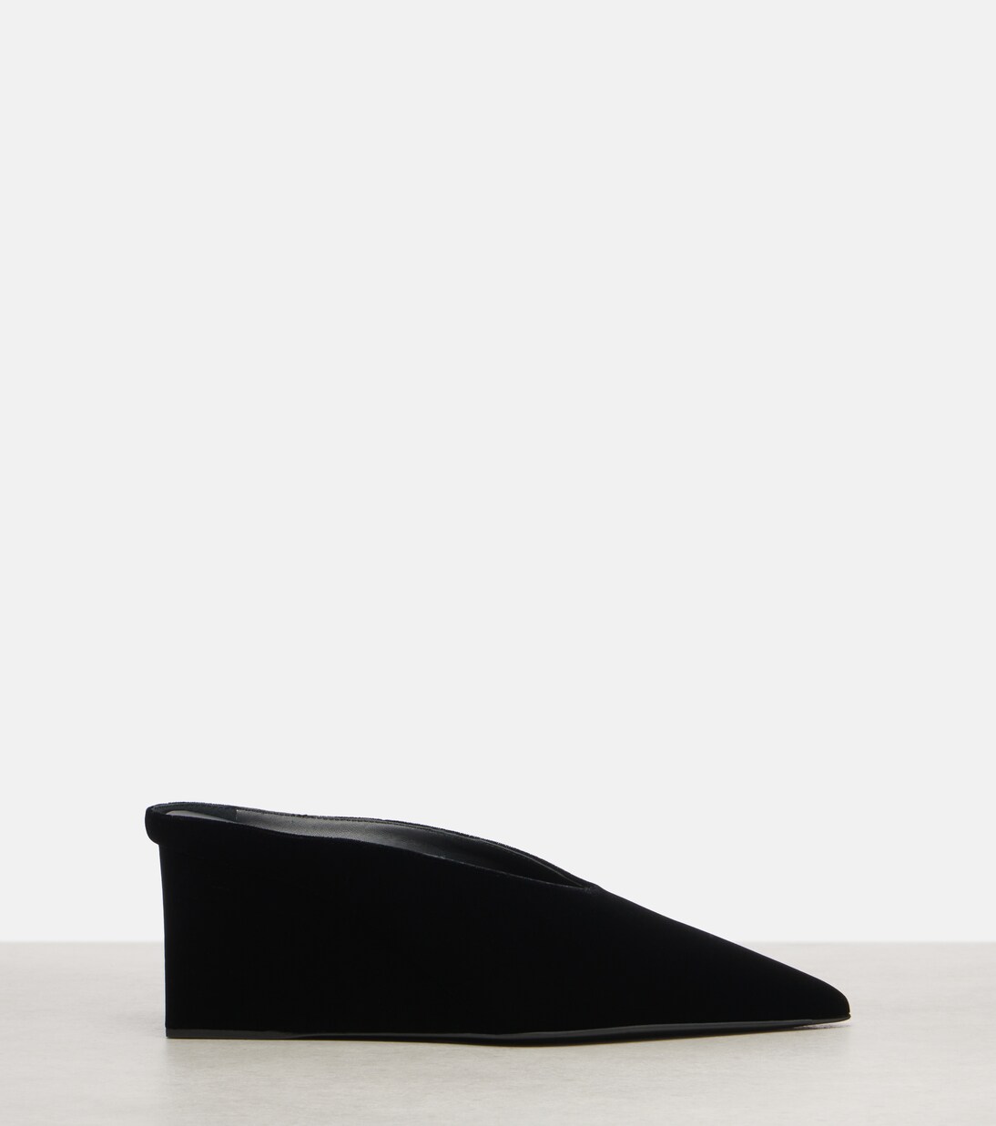 Cube 75 velvet wedge mules | Alaïa