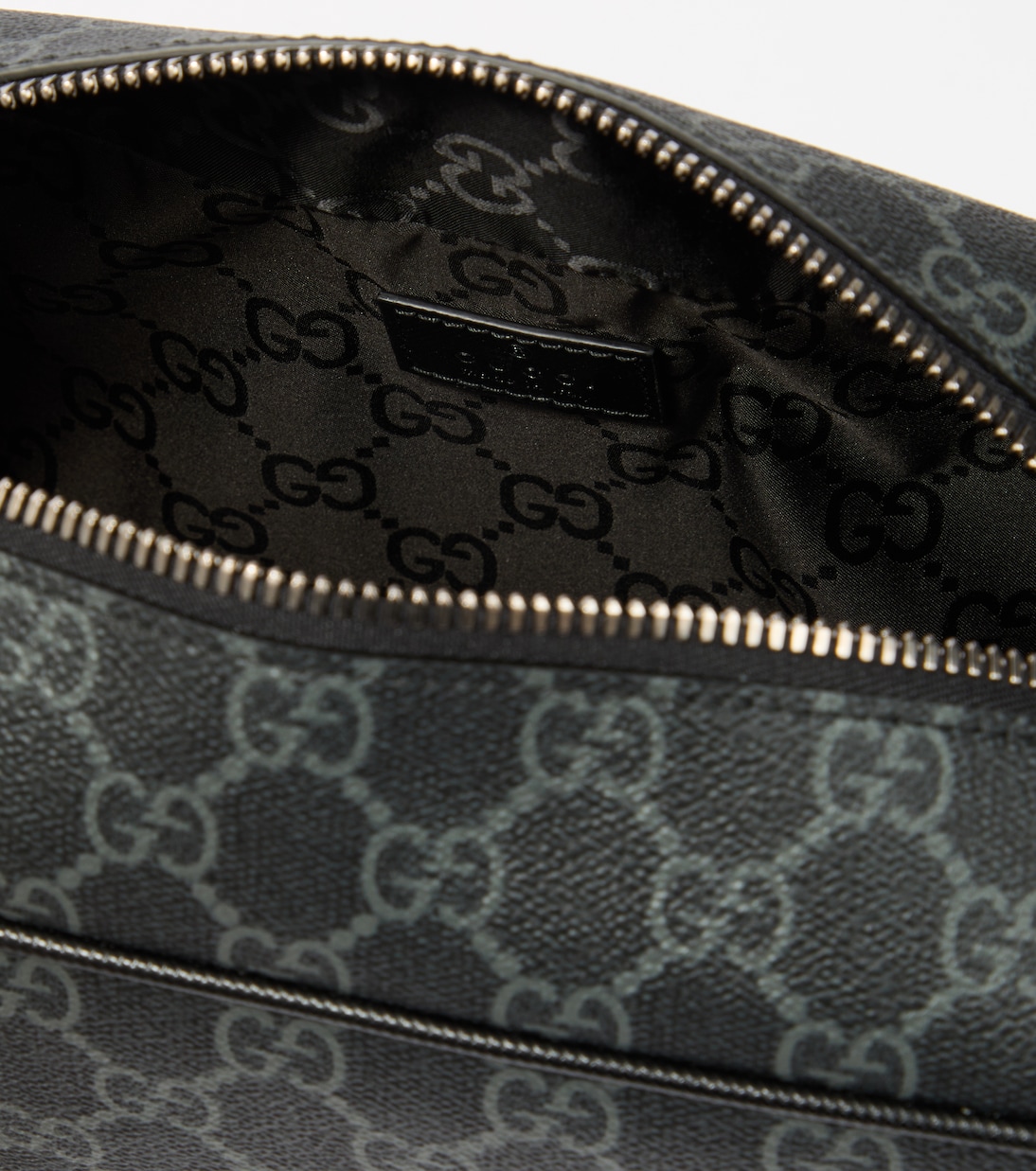 GG Canvas pouch | Gucci