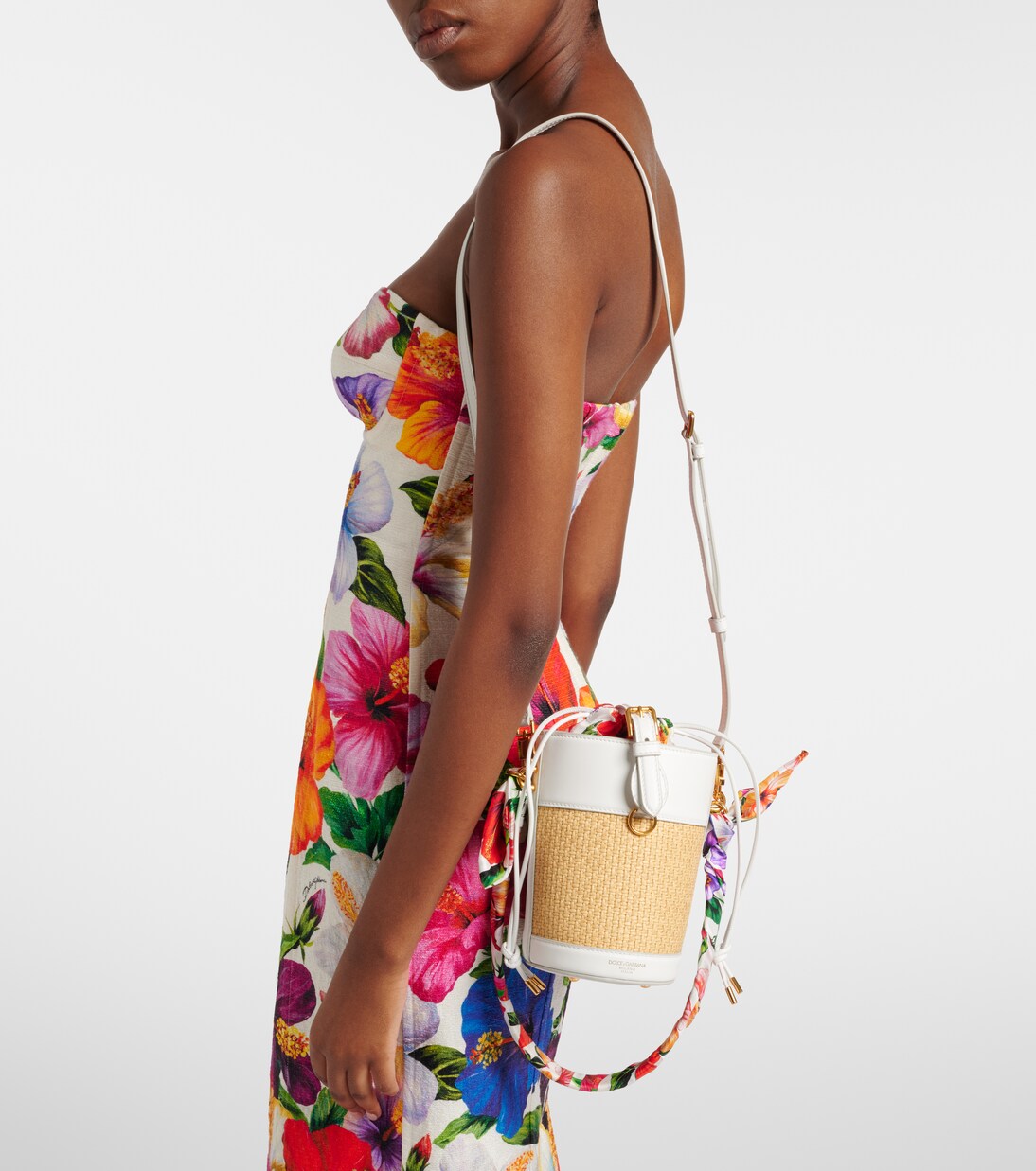 Bucket Bag Secchiello Small aus Raffiabast | Dolce&Gabbana