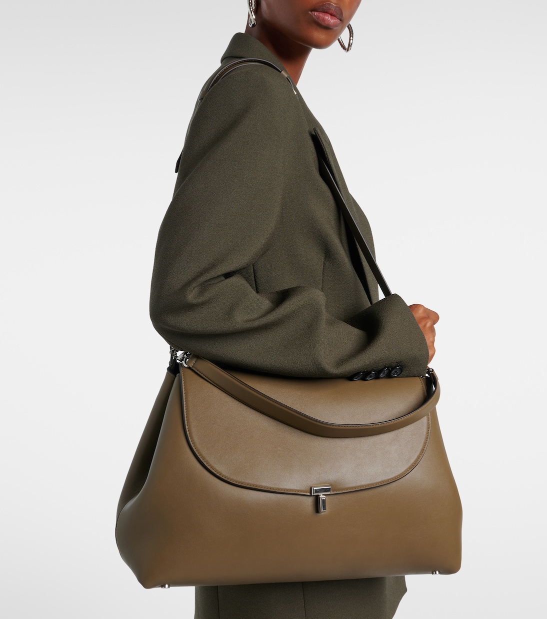 Schultertasche T-Lock Medium aus Leder | Toteme