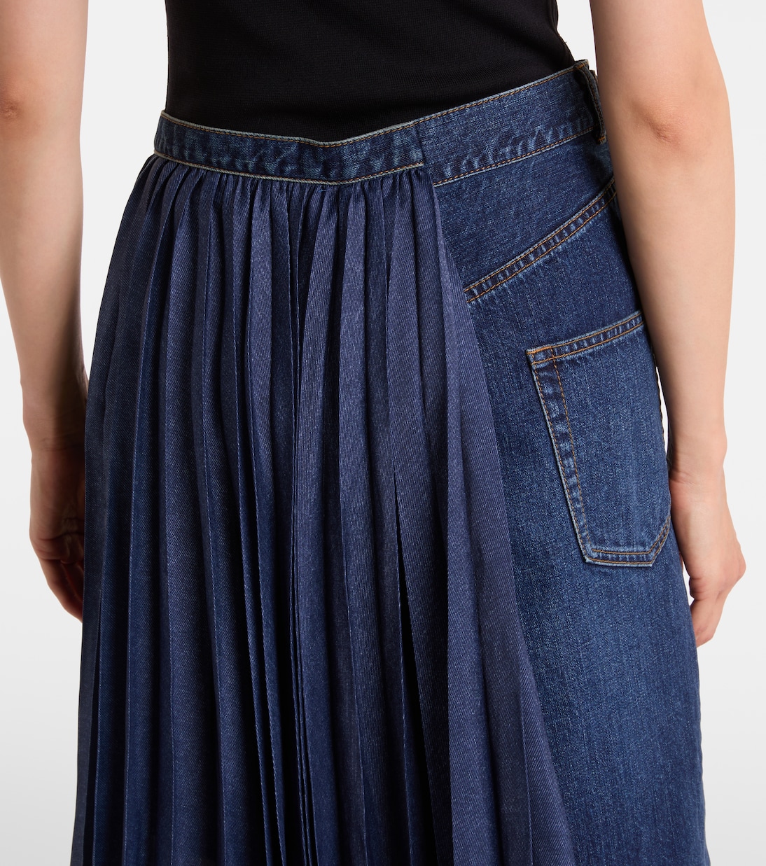 Pleated denim midi skirt | Sacai