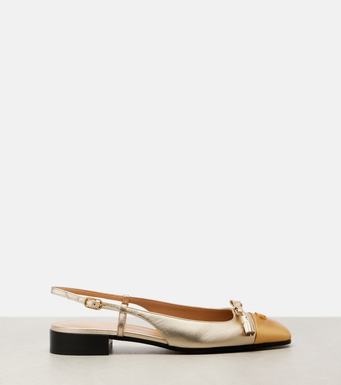 Valet Du Roi leather slingback flats | Valentino Garavani
