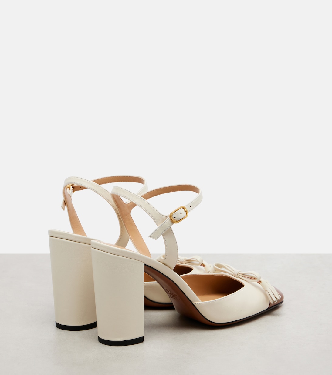 Valet Du Roi leather pumps | Valentino Garavani