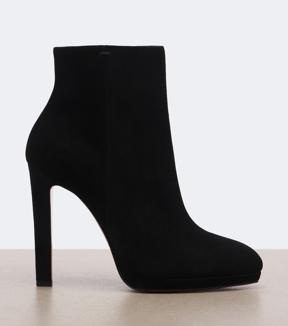 사진 6개 중 5번째