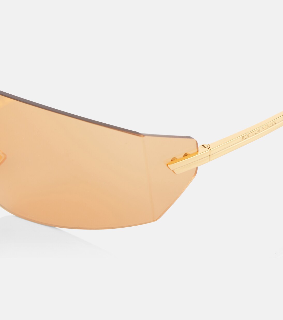 Futuristic shield sunglasses | Bottega Veneta