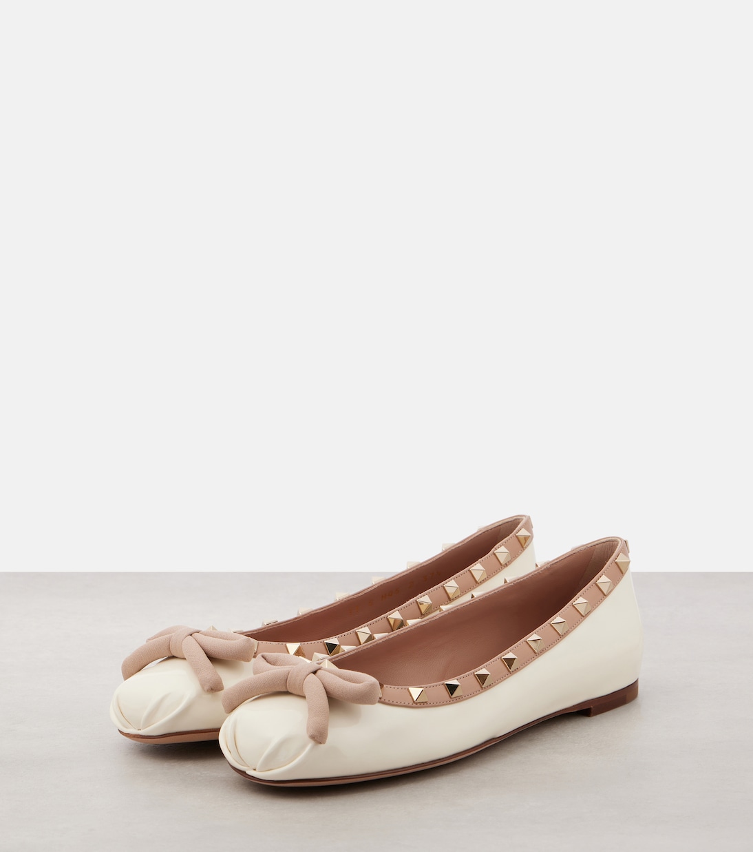 Ballerinas Rockstud aus Leder | Valentino Garavani