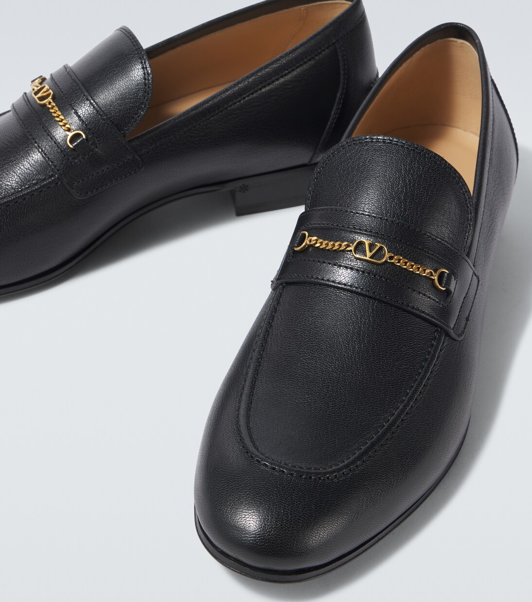 VLogo leather loafers | Valentino Garavani