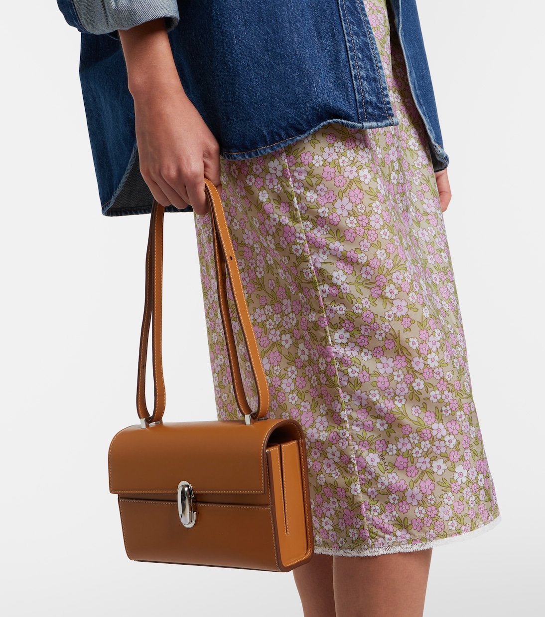 Symmetry 19 leather shoulder bag | Savette